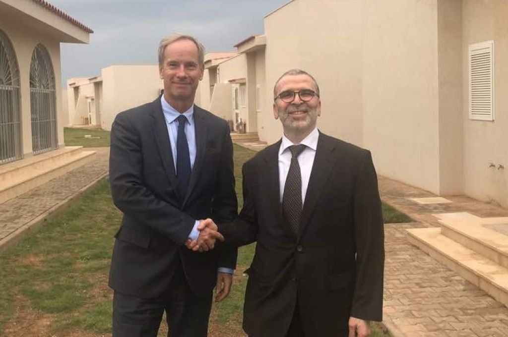 السراج يبحث مع شركة ايني الإيطالية مشاريع التنمية المكانية في مناطق عمل الشركة