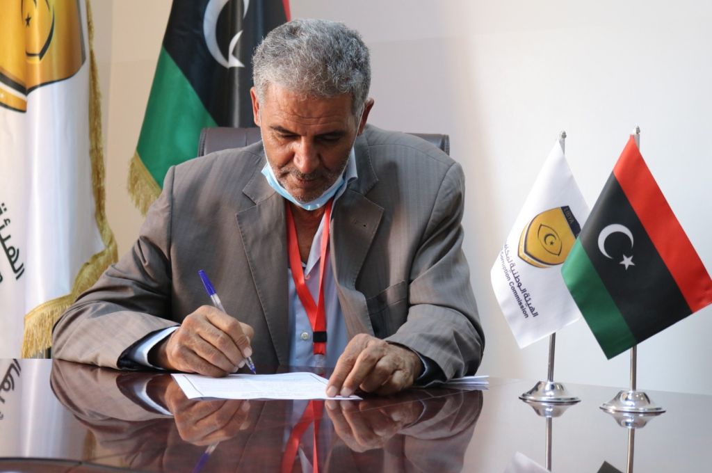 الدولار يشهد إنخفاضاً