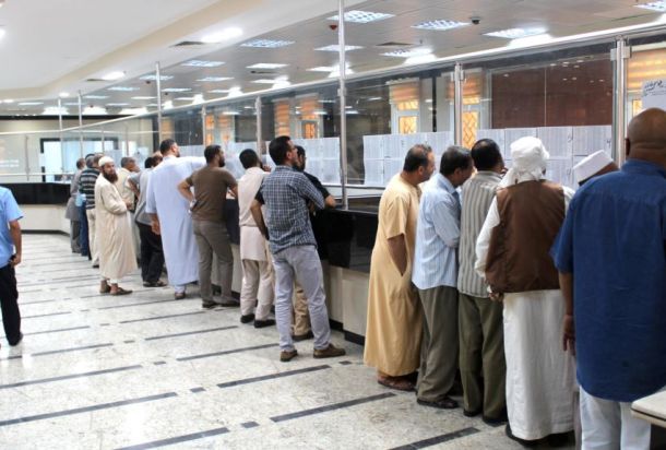 " صنع الله والمفرقعات الأعلامية " والهجرسي يقلب الموازيين بين عشية وضحاها