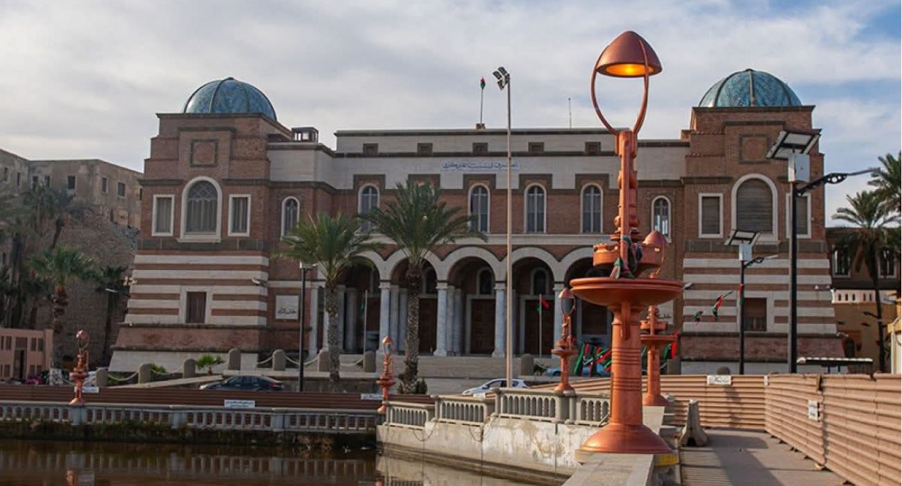 "الباروني": البركة للتأمين قامت بتوفير التغطية للخطوط الجوية وحل أزمتها إلا أن هيئة الإشراف لم تكن منصفة