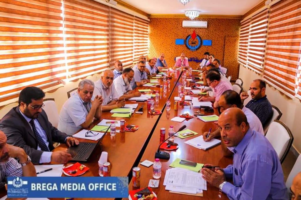 الثني يبحث المشاكل المالية لشركات خدمات النظافة العامة