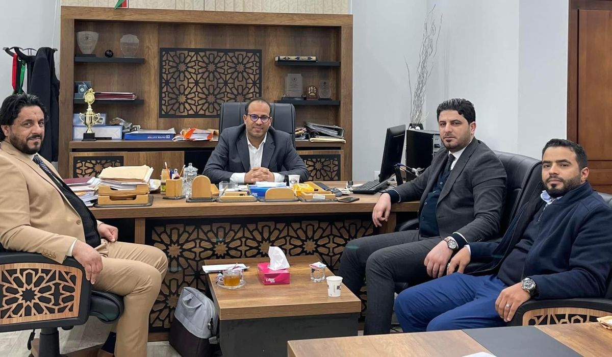 مدير مركز الرقابة على الأغذية والأدوية يلتقي عدداً من مدراء الفروع بالمنطقة الشرقية