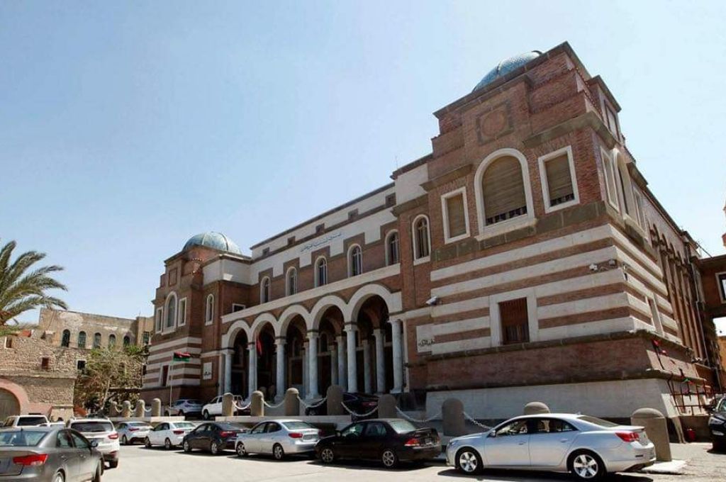 اللواء 444 قتال يعلن إزالته لعدد من أوكار تهريب البشر والوقود بمدينة بني وليد