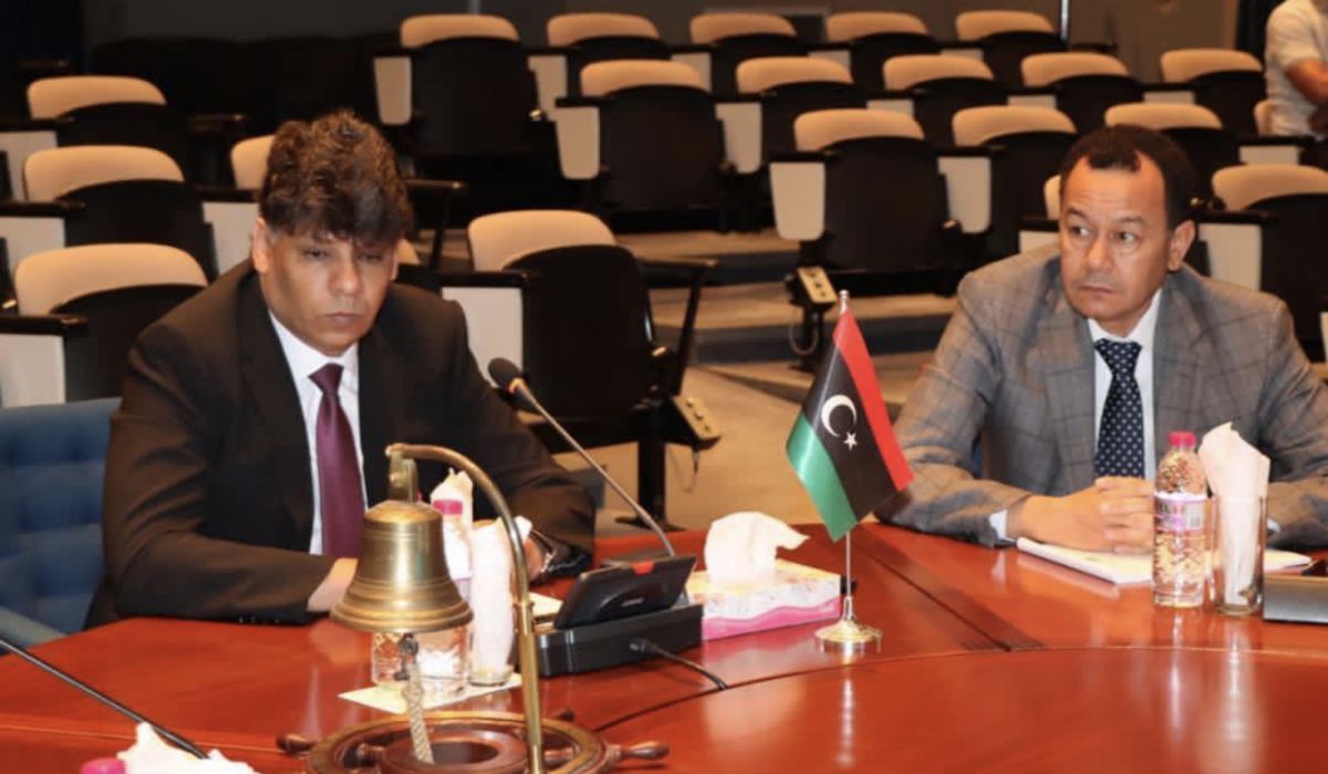 ضمنها الاحتياجات المادية..الصور يناقش مع المحامي العام وعدد من المسؤولين القانونيين بينغازي عدد من المواضيع