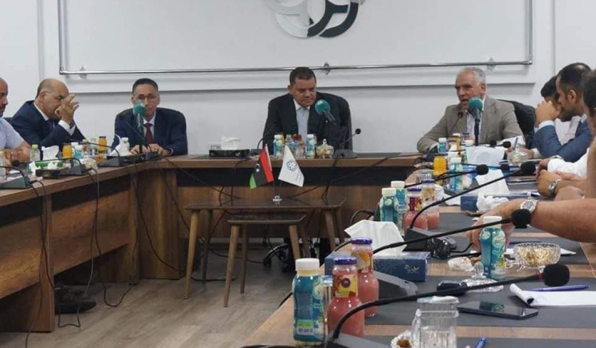 "الدبيبة" يُناقش مع رئيس الإتحاد العام لغرف التجارة والصناعة والزراعة مسارات دعم القطاع الخاص في ليبيا