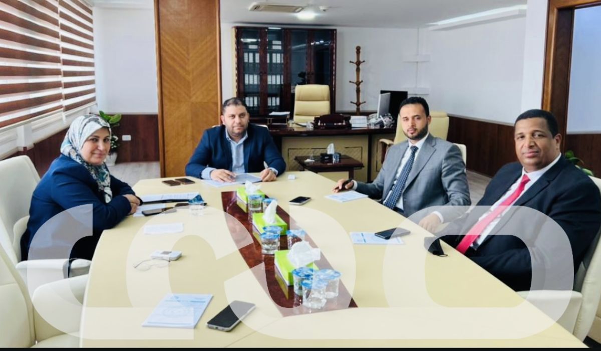 خاص: وكيل وزارة المالية يؤكد خلال اجتماعه مع عدد من الوكلاء بأن الإفراجات المالية ستصرف قريباً.. تابع التفاصيل