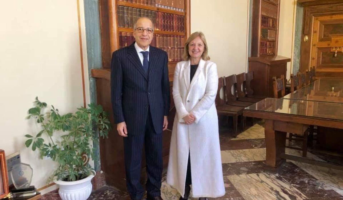 الكبير يلتقي سفيرة فرنسا لدى ليبيا وتدريب العاملين في المصارف محور اللقاء