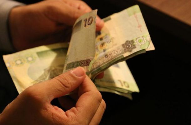 توصيات الصالون الاقتصادي بشأن قانون المرتبات للعاملين الوطنيين بالوظيفة العامة