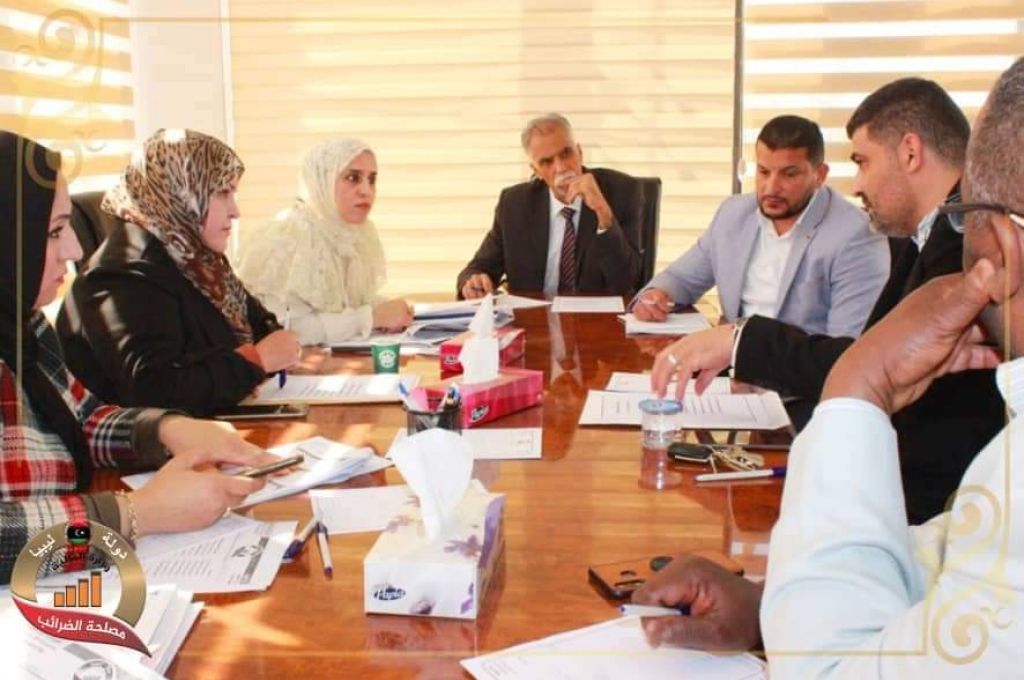 الدبيبة يوقف "مؤقتاً" اجتماعات المؤسسات الاستثمارية والشركات العامة