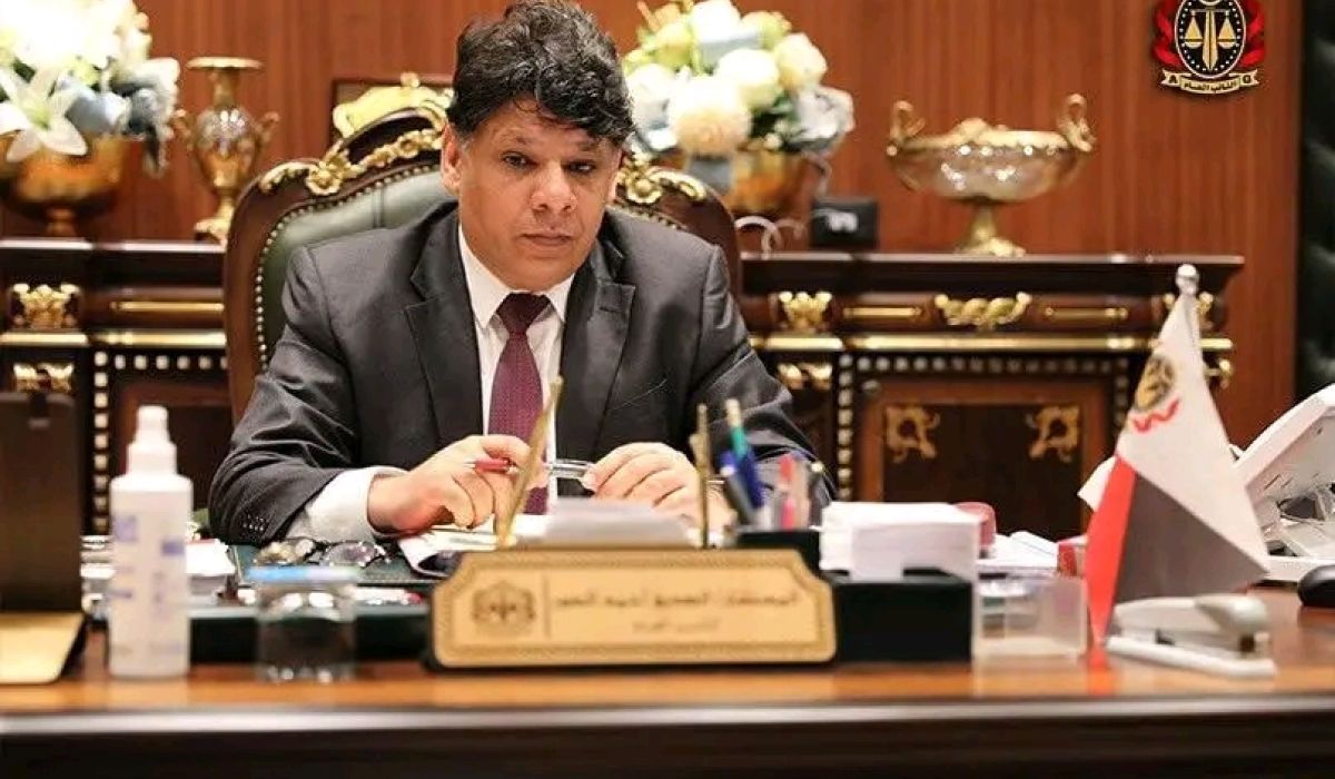 مرتبات وعلاوات وبطاقات انتخابية بأرقام وطنية "مزوّرة" .. حقائق خطيرة يكشف عنها النائب العام