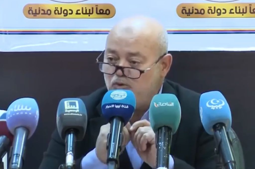 نقابة عمال النفط تجهز لوقفة احتجاجية أخرى ذات صدى أكبر للمطالبة بفتح الموانئ النفطية