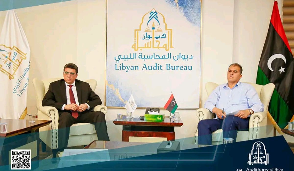 "شكشك" يبحث أعمال صيانة مشروع تنفيذ وتجهيز ملعب طرابلس