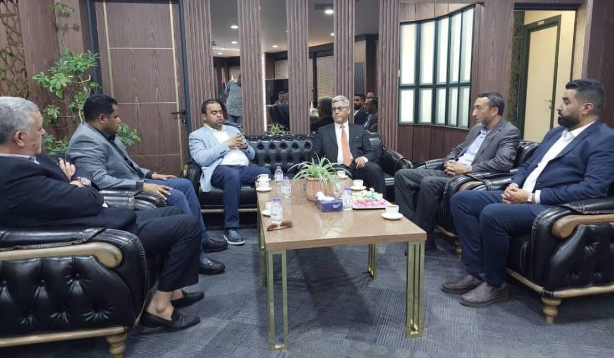 "الفقيه" يبحث مع وزير العمل والتأهيل بعض المعوقات التي تواجه صناعة الحديد والصلب في ليبيا