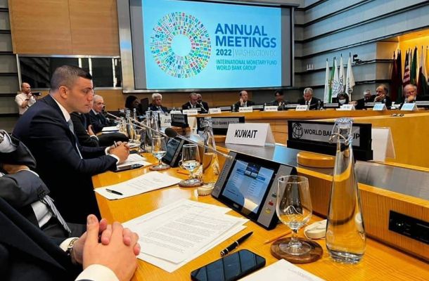 شكشك يشارك في افتتاح عدد من الأقسام بمستشفى القلب بتاجوراء