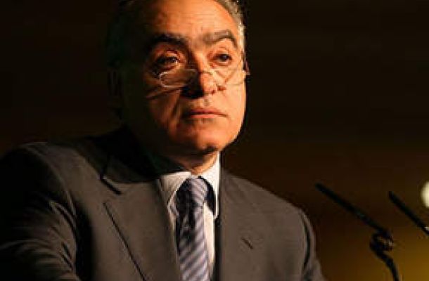 البريقة توقع إتفاقية مشروع اعادة الهيكلة مع كنزي للاستشارات