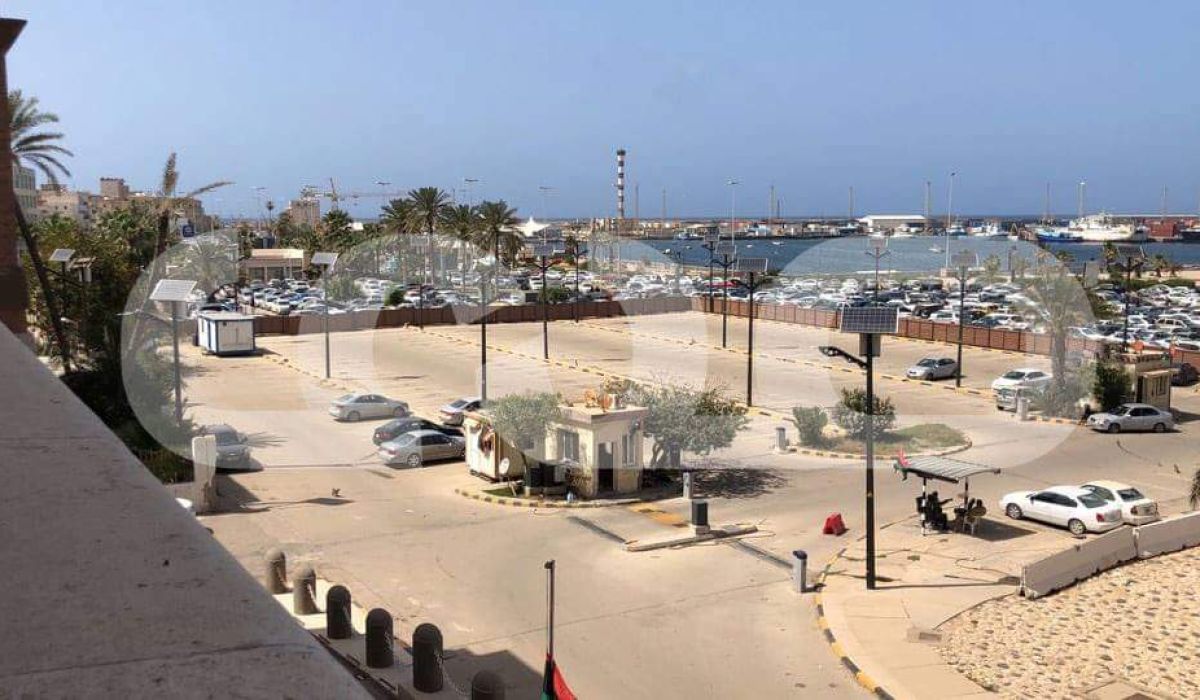 "بالصور" مركزي طرابلس ينفي لصدى اقتحام مقر المصرف واختطاف موظفين