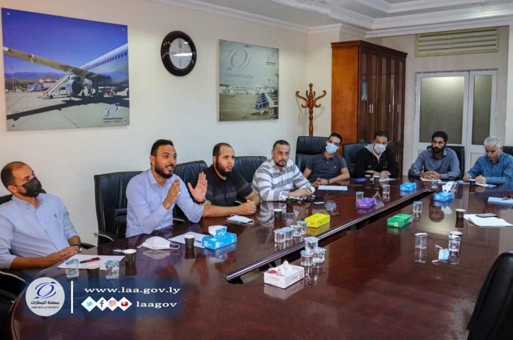 أبوهيسة يناقش آليات العمل داخل هيئة المناطق الصناعية