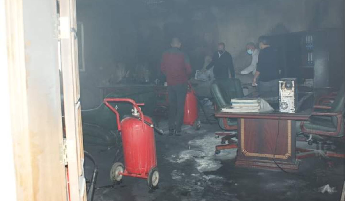 نشوب حريق بأحدى مكاتب هيئة المشروعات العامة