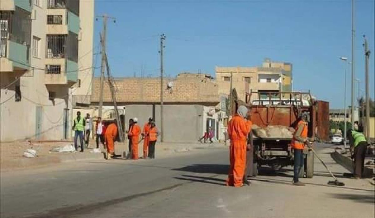 بعد إضرابهم لأكثر من شهر .. العمالة الأجنبية بشركة الخدمات العامة "تاجوراء" تعود للعمل من جديد