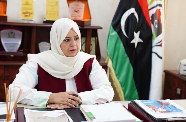 أفريكا أنتليجنس: تغيير وزارتي المالية والتخطيط على طاولة النقاش السرية بين الدبيبة وحفتر في الإمارات