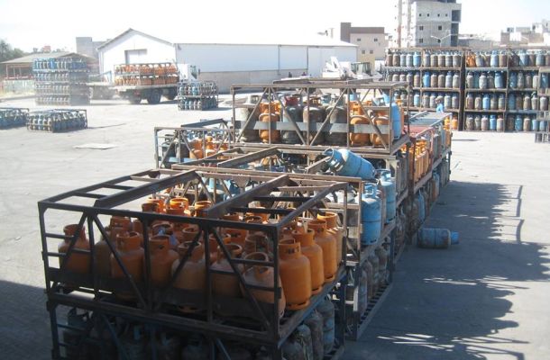 اضراب سائقي شاحنات الوقود بالجبل الاخضر