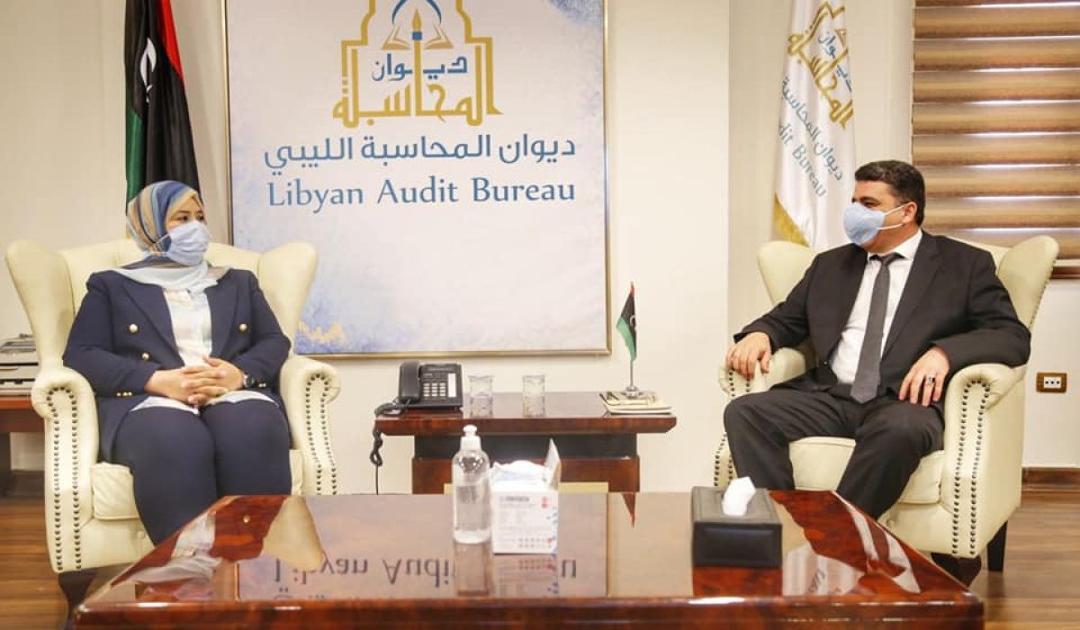 شكشك يجتمع مع وزيرة الشؤون الاجتماعية لمناقشة خطة استكمال مشروعاتها والشروع في برامج تدريبية مشتركة