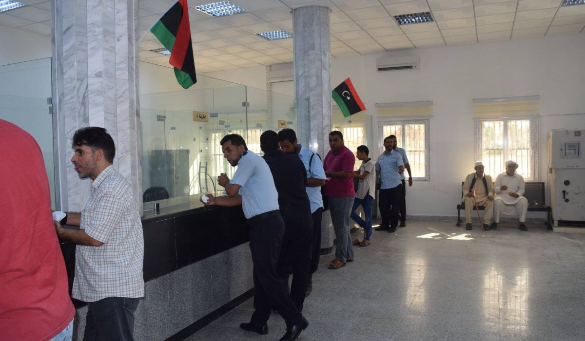 بعد الصيانة .. مصرف الوحدة يفتتح مقره الرئيسي بمدينة سرت