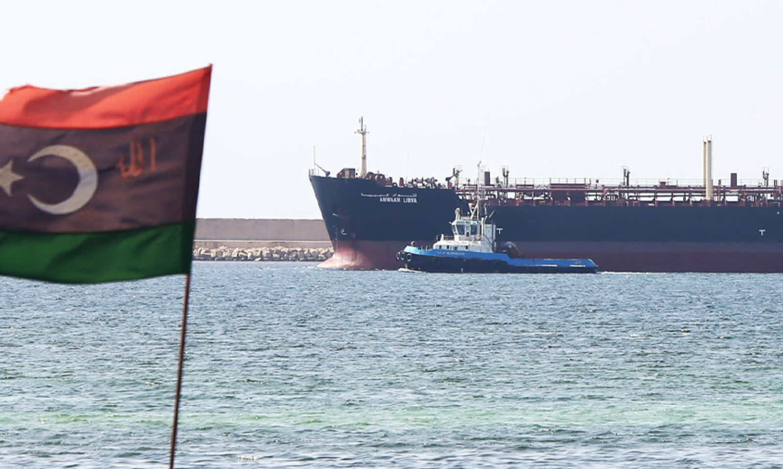 فايننشال تايمز: النفط الليبي المهرب يمر عبر السلطات المالطية دون أن يرف لها جفن.. إليكم التفاصيل