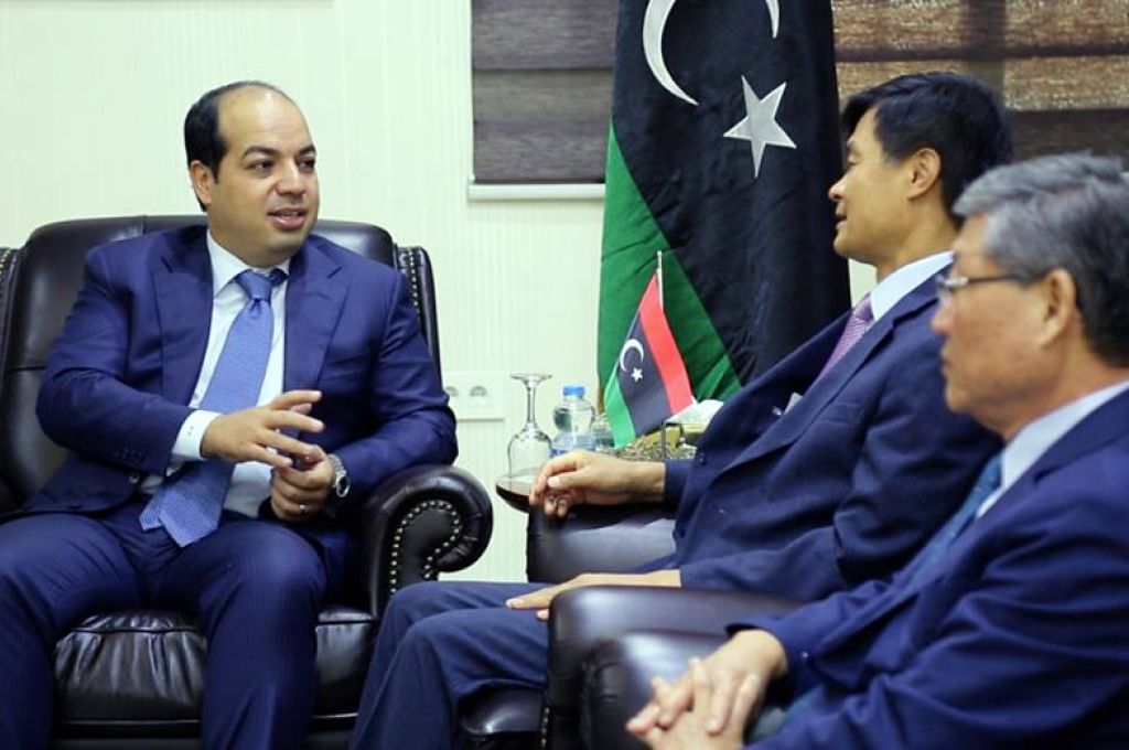 80 عضوا بمجلس النواب يطالبون بإعادة هيكلة المجلس الرئاسي
