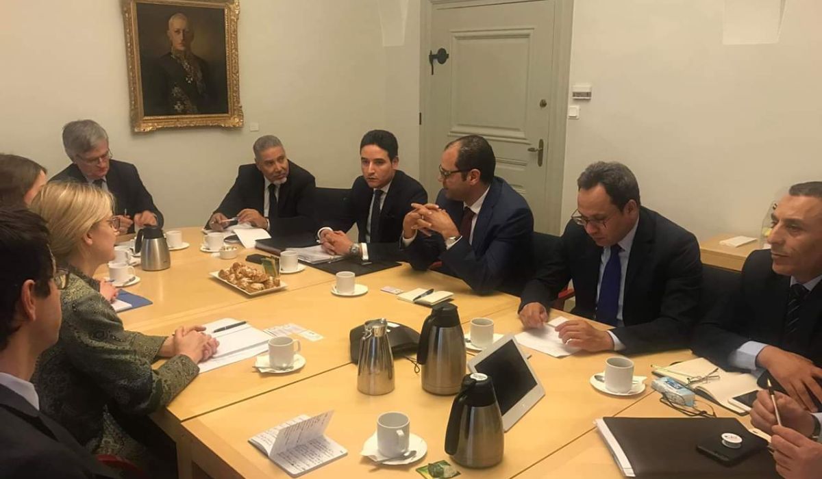 عبد الجليل يبحث إمكانية تسهيل التأشيرة للطلبة الدارسين في السويد