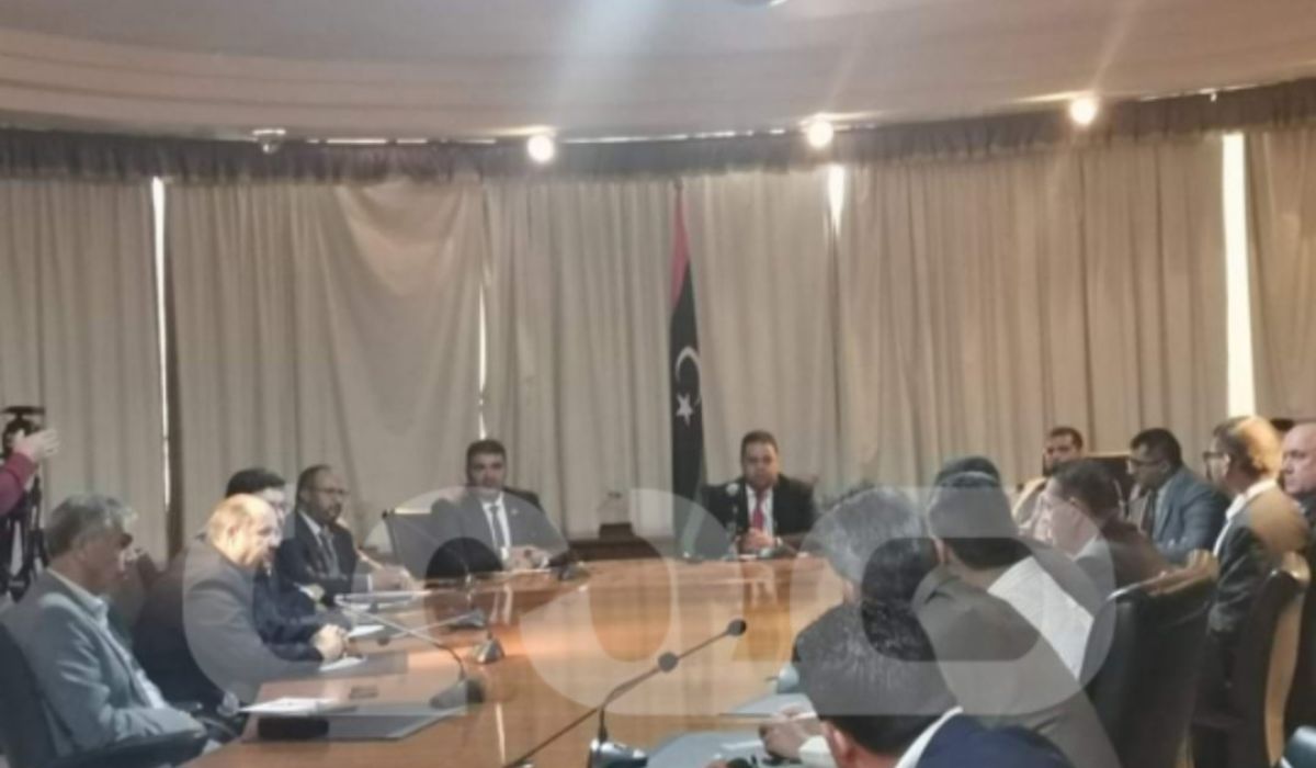 خاص.. انطلاق اجتماع وزير الاقتصاد المُكلّف مع عدد من المسؤولين لمناقشة ملف الاستثمار