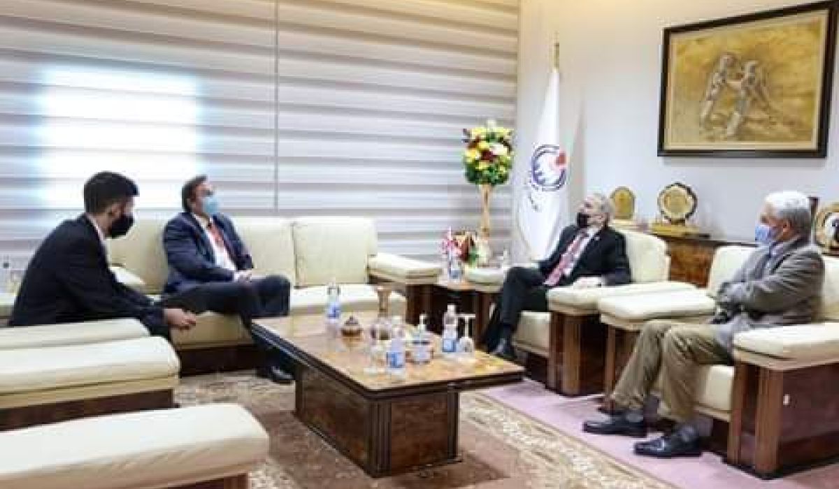 الوطنية للنفط تناقش التعاون الاقتصادي مع شركات النفط البريطانية