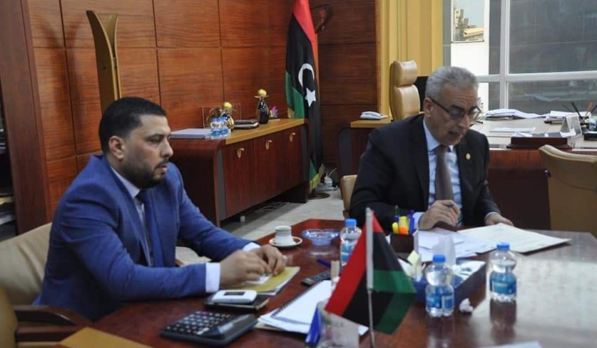 "الغاوي" يطلع على المشاريع المتعاقد عليها وإعادة تفعيلها ببلدية حي الأندلس