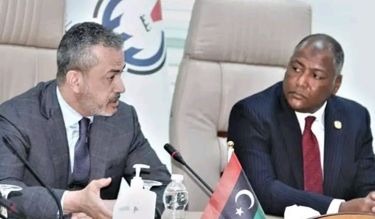 اجتماع بين "المبروك" و"بن قدارة" لمناقشة الملفات المالية المتعلقة بقطاع النفط