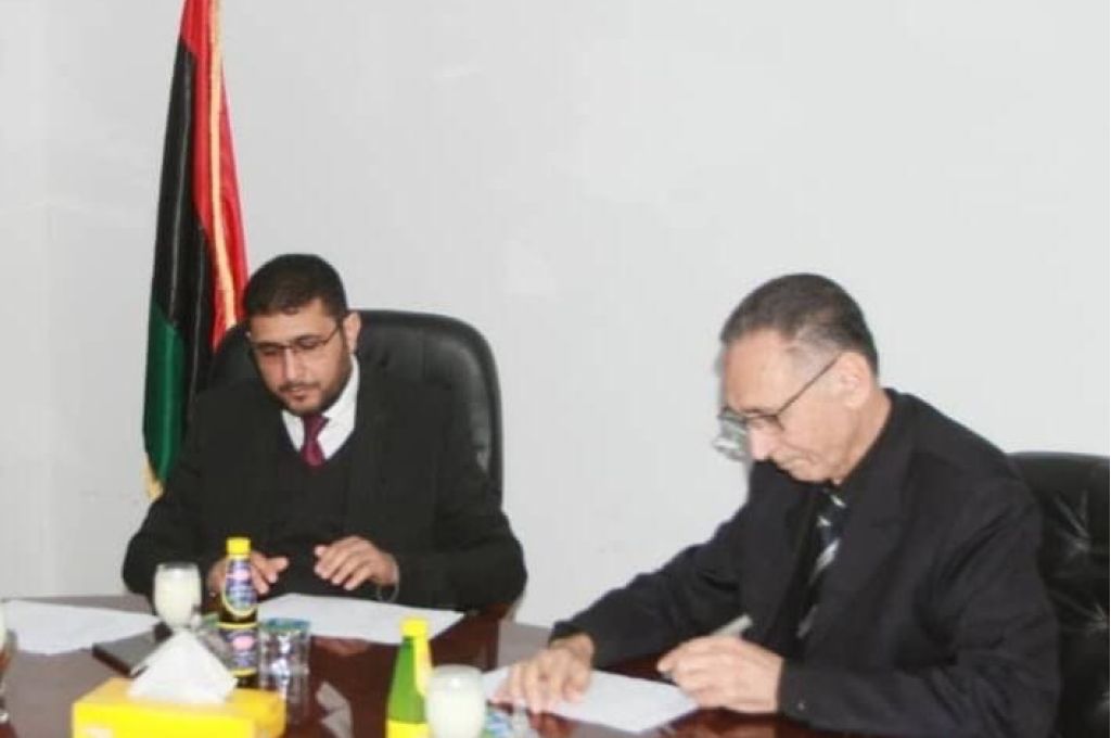 الدولار يسجل إنخفاضا