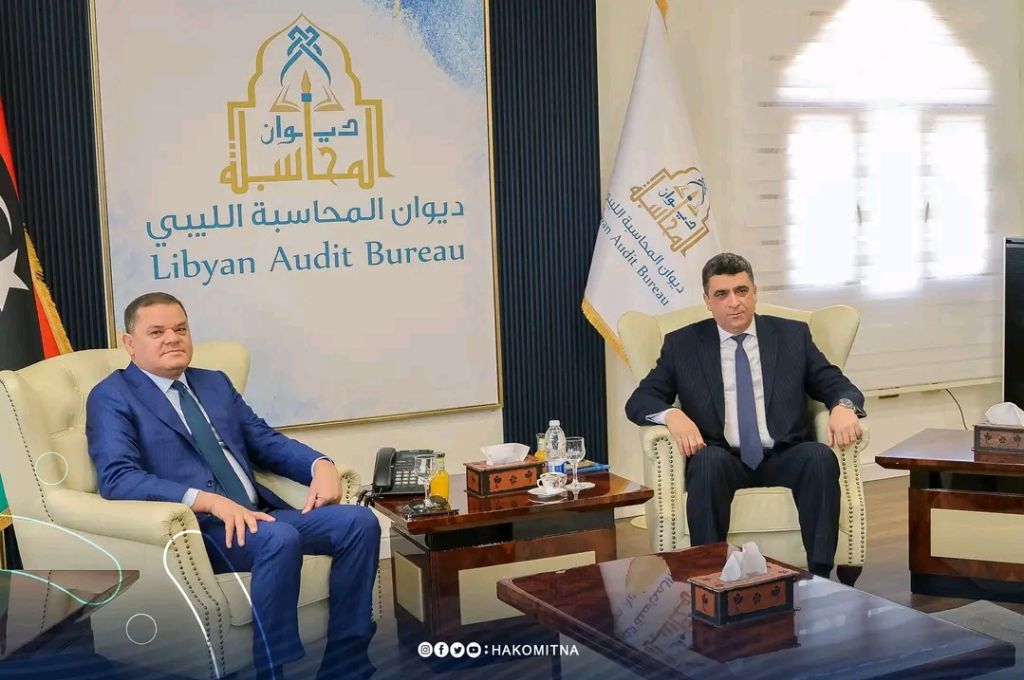 خاص.. فريق السيولة بالمركزي يفصح لصدى عن وصول 70 مليون لفروع الجمهورية شرق البلاد