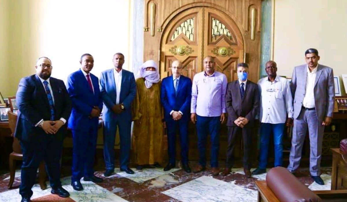 الكبير يجتمع مع عميد وأعضاء مجلس النواب عن مدينة غات