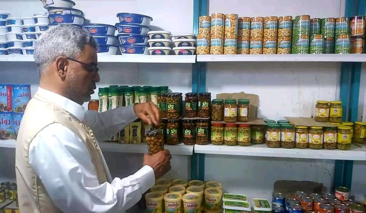 عميد بلدية أوجلة يشارك في الحملة التفتيشية الموسعة على الأسواق التجارية
