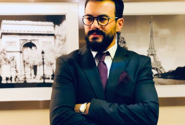 الكيلاني يكتب مقالاً بعنوان: "لعنة الموارد"