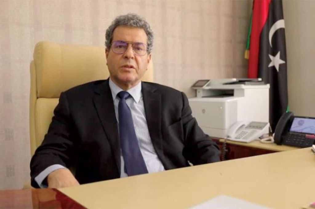 "القطراني" يجتمع مع وزير الإسكان والتعمير لمناقشة إعادة تفعيل عقود الإسكان الموقعة مع الشركات الأجنبية