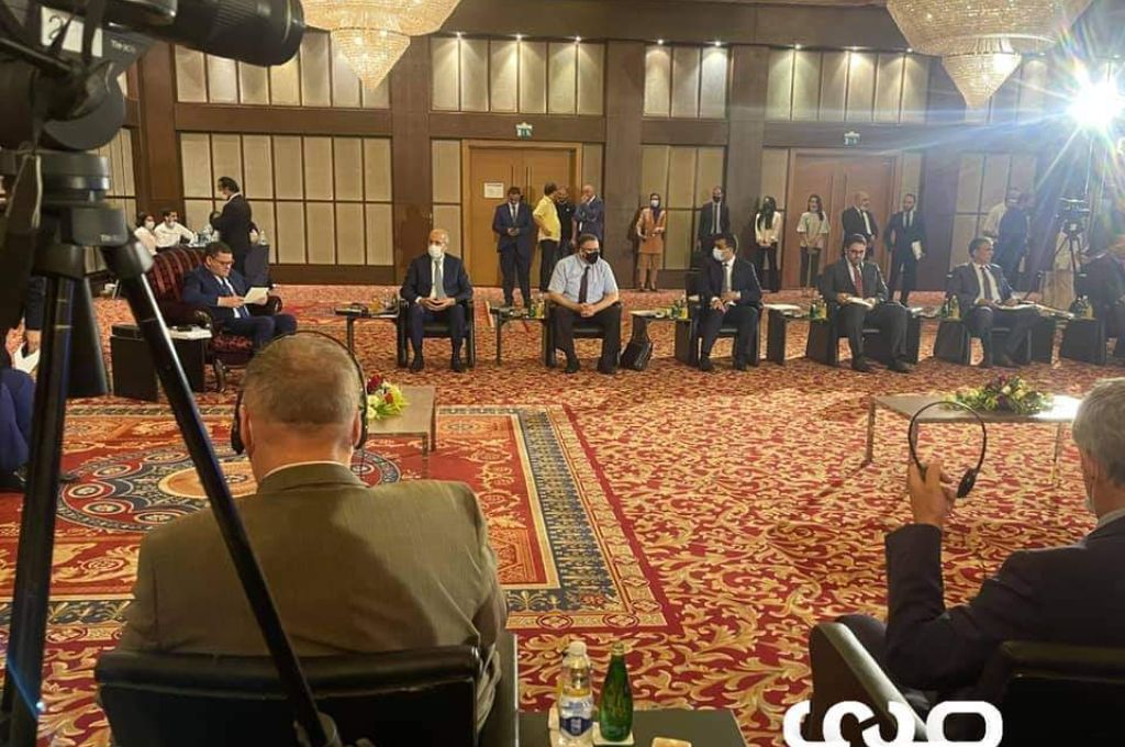 المالية توجه رسالة لإدارة الميزانية بخصوص صرف مرتبات العاملين بالشركات المتعثرة