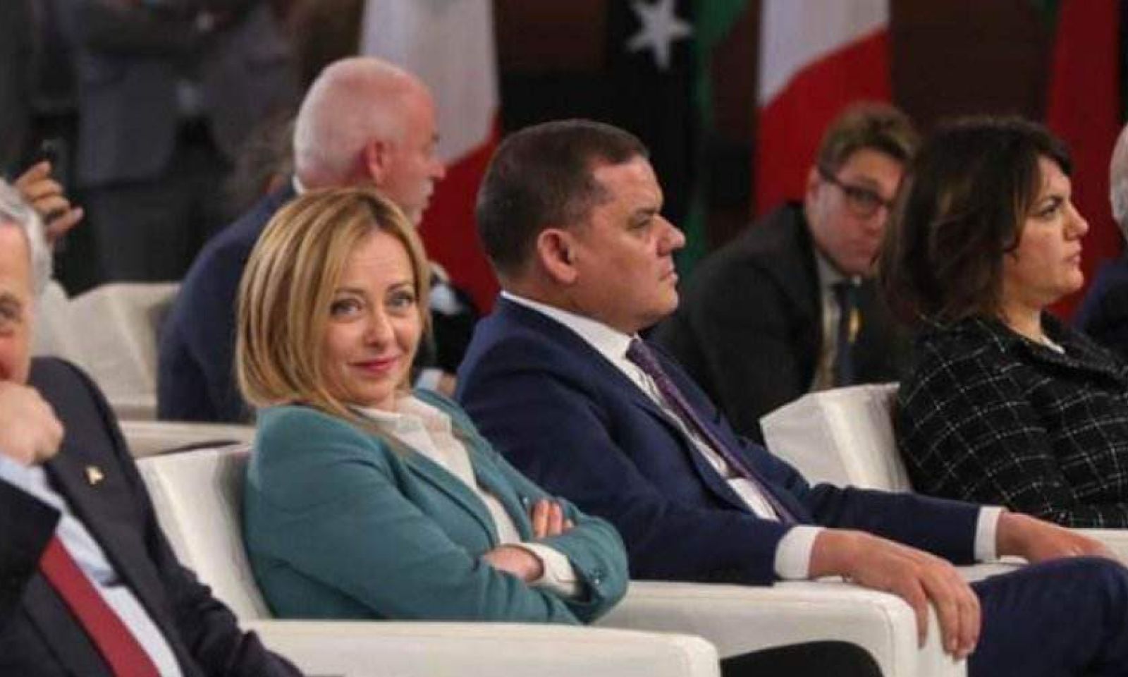 هل تستطيع ميلوني وإيطاليا حقًا بناء علاقات نفطية مع ليبيا؟