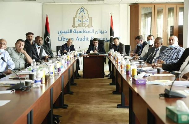 وزارة الرياضة تستنكر الهجوم على مقرها والاعتداء على موظفيها