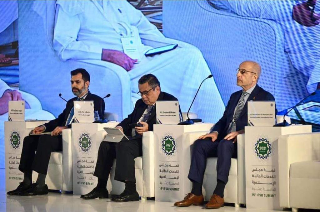 "الدبيبة" يتفقد أوضاع الأسعار بطرابلس