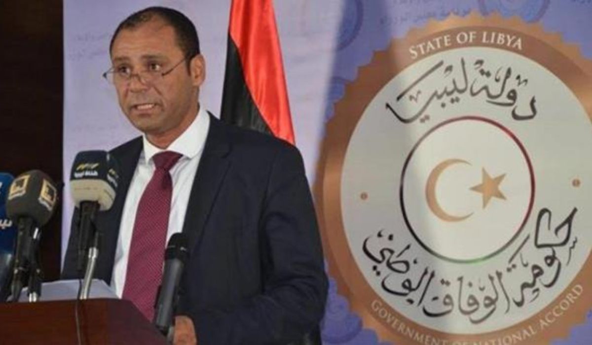وزير التعليم يصدر قرارا بشأن الرسوم الدراسية للطلبة الوافدين والمعاملة بالمثل