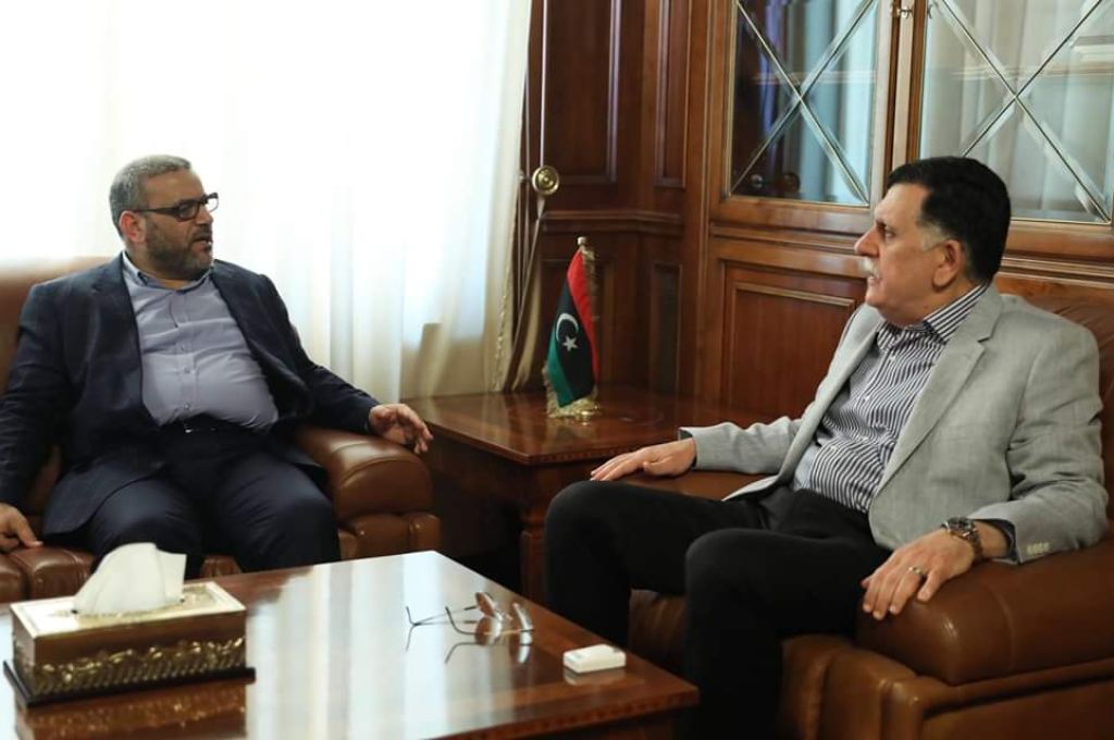 أبو نيران لصدى: وزارة الصحة أوقفت العلاج بالخارج بشكل كامل بسبب تدخل المركزي في اختصاصاتها