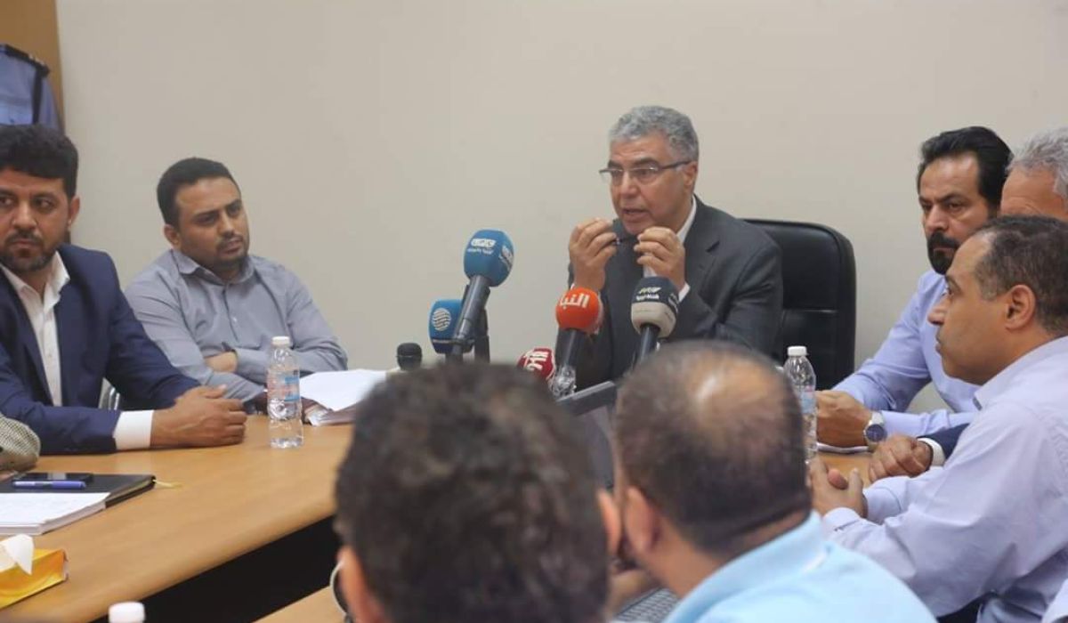 العامة للكهرباء تناقش المعوقات التي تواجه محطة الرويس لإنتاج الطاقة الكهربائية