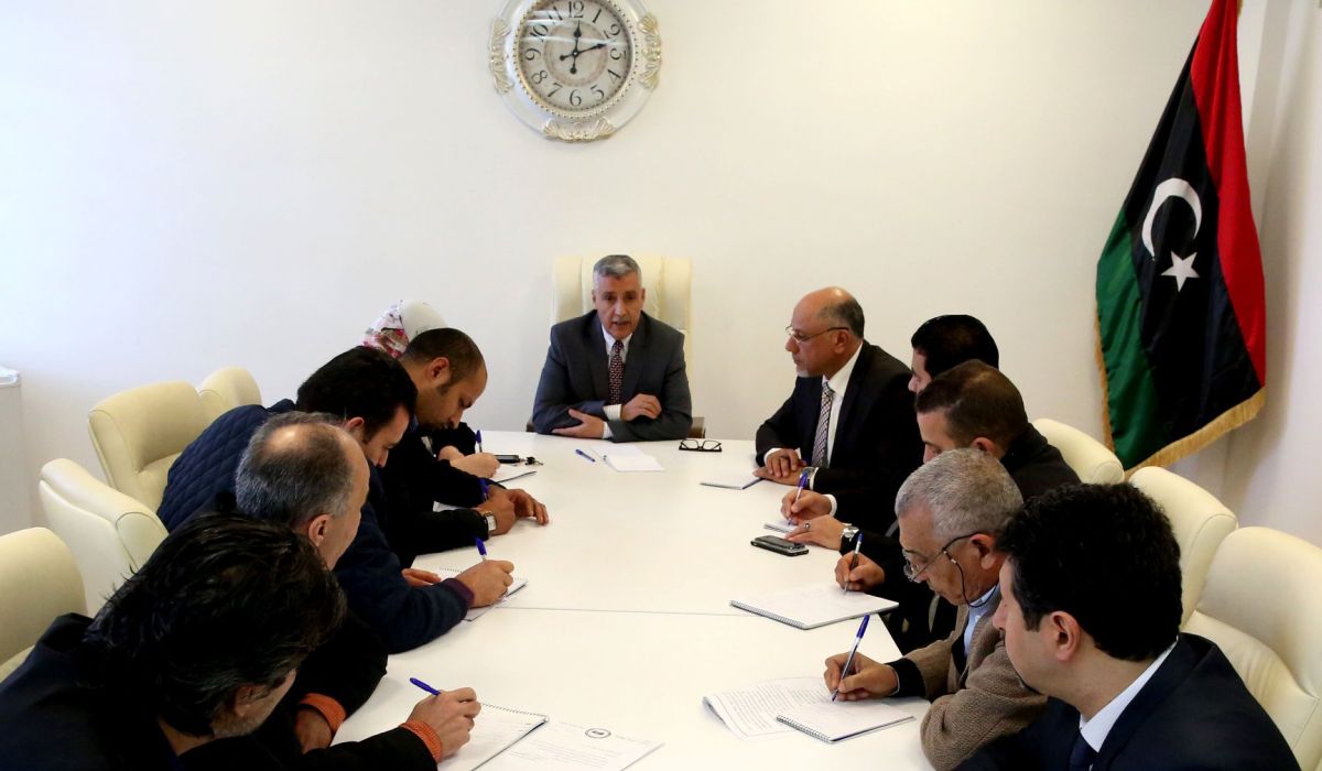 أمين عام مجلس الوزراء يجتمع مع إدارة المتابعة ويؤكد دعمه لها