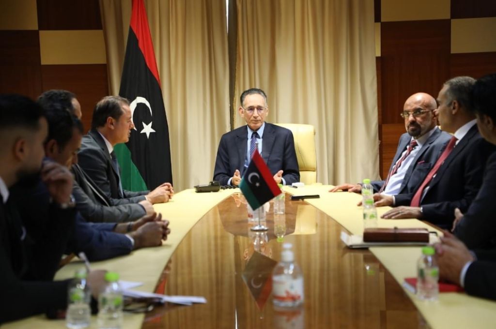 شكشك يشارك في افتتاح عدد من الأقسام بمستشفى القلب بتاجوراء