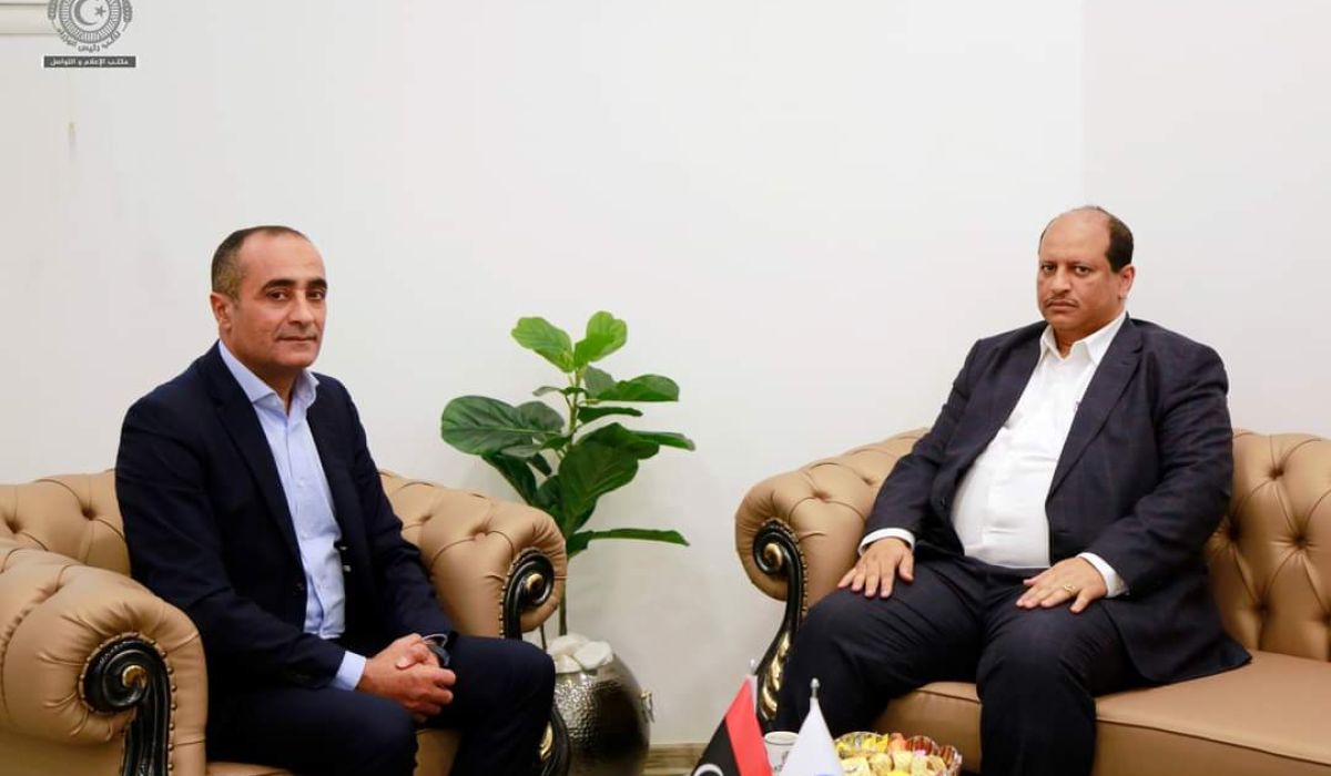 المواصلات بالحكومة الليبية تبحث الأضرار الجسيمة التي لحقت بالمواني خلال فترة الحرب